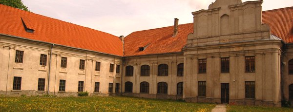 Vasarą diskotekų žvėreliai šlovins Vienuolyno kieme